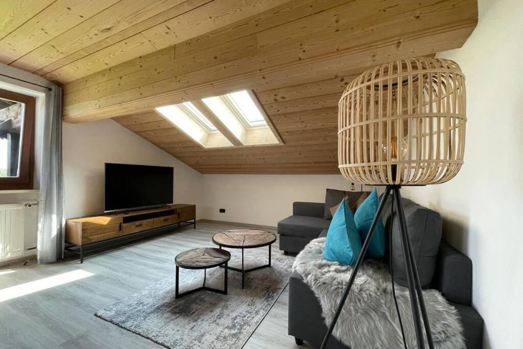Gemuetliche Ferienwohnung Im Dg Am Tegernsee - Bergblick, Ruhe & Ganz Viel Platz Bad Wiessee Esterno foto